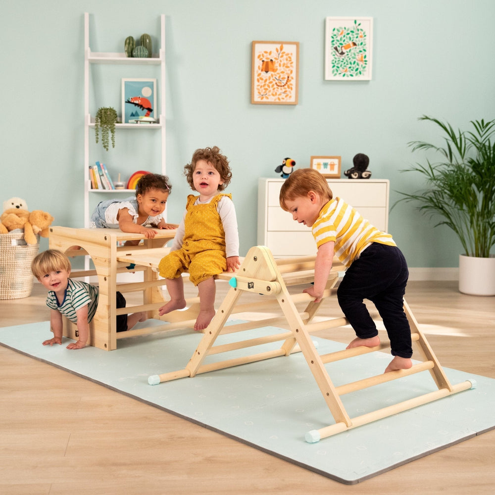 Pourquoi les jouets Montessori sont les alliés du développement de votre enfant