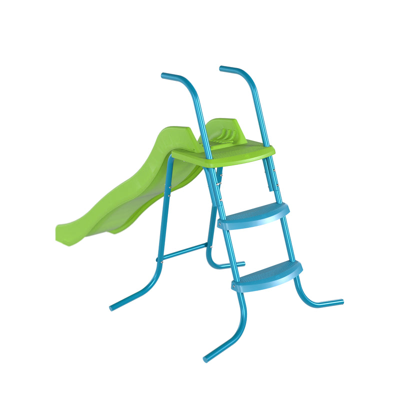 Toboggan ondulé pour enfants, aperçu depuis l’arrière.