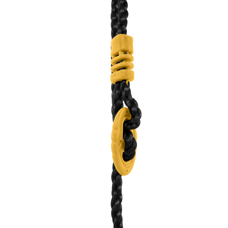 Détail des cordes robustes du trapèze en métal TP Toys, assurant sécurité et durabilité.